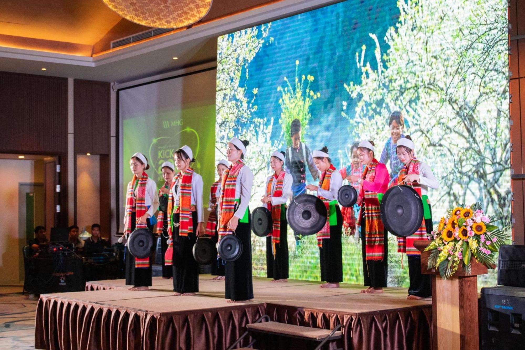 Отель Mandala Retreats Kim Boi Hoa Binh Экстерьер фото